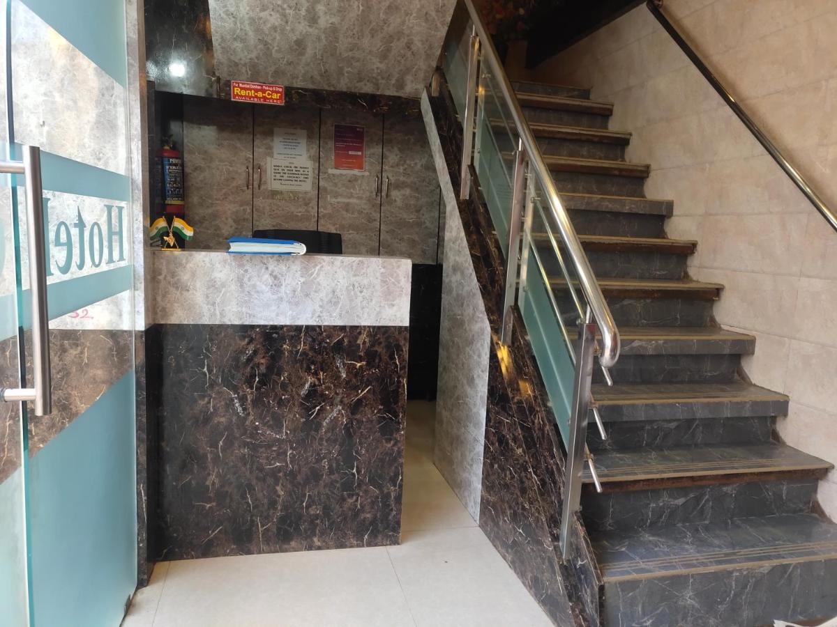 Hotel Golden Nest Popular Residency — Photos 2
